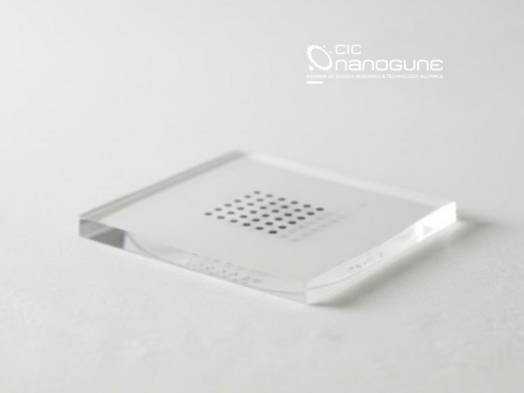 Un sensor SERS de alta sensibilidad que captura miles de señales metabólicas sin interrumpir el flujo natural del cultivo durante su producción.