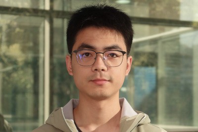 Hexin Li 