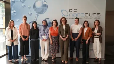 Group picture with the team of the Global Graphene Call and winners from Mindsens Group picture with the team of the Global Graphene Call and winners from Mindsens