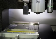 The first nanometrically-sized superelastic alloy