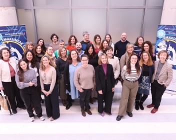 Photo of the presentation of Emakumeak Zientzian 2026